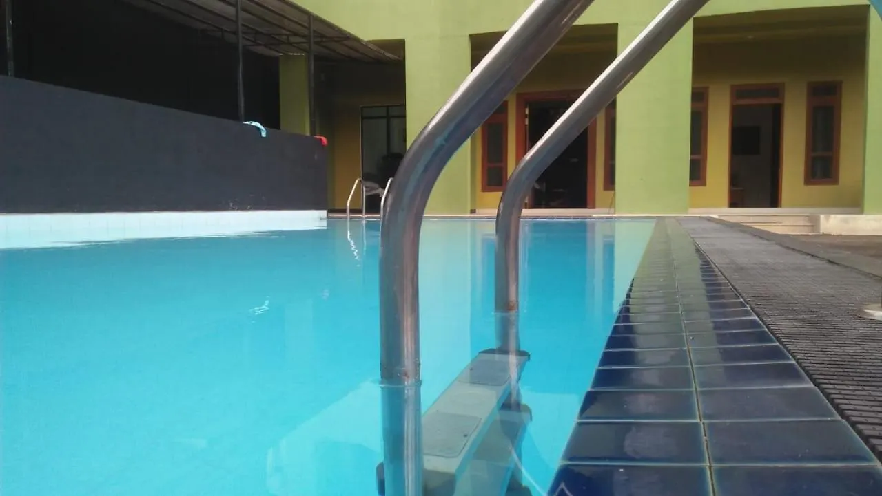Royal Palace Hotel Negombo