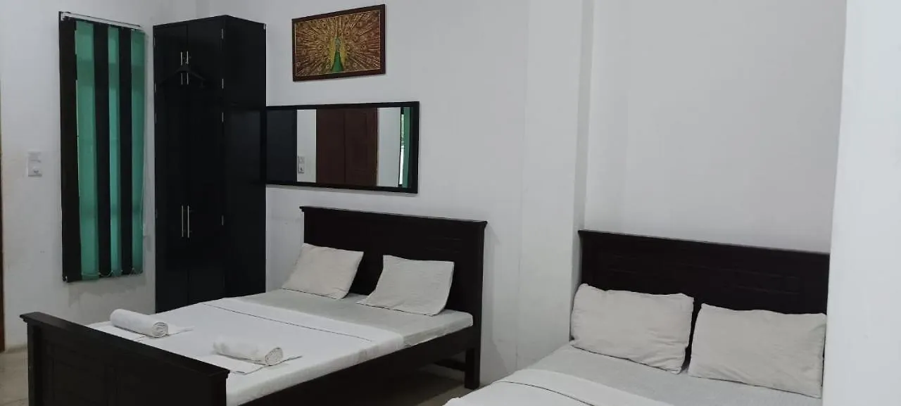 Royal Palace Hotel Negombo
