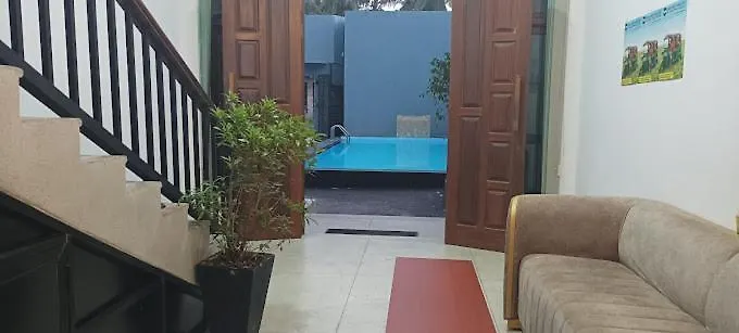 Royal Palace Hotel Negombo 0*,  Sri Lanka